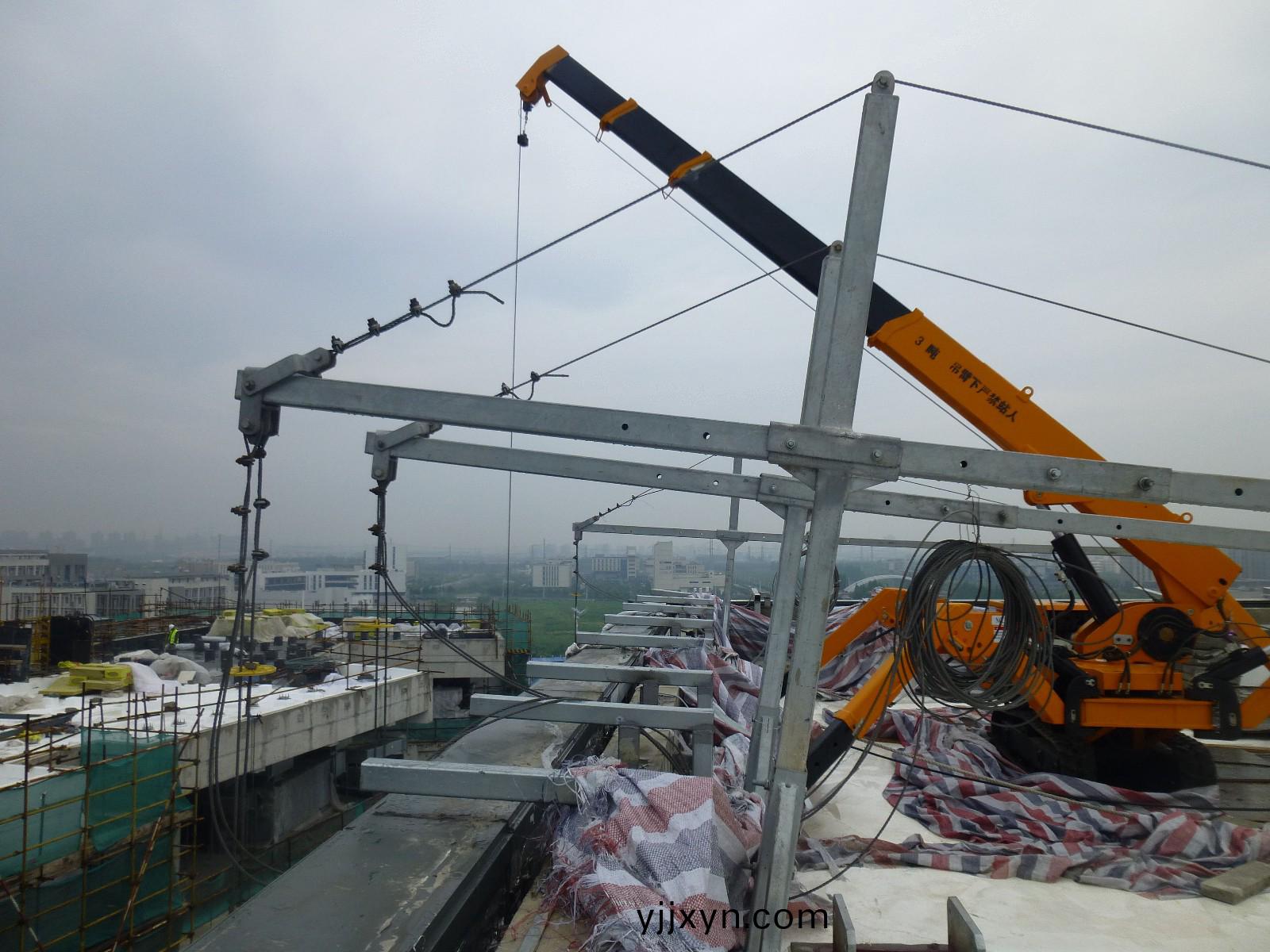 履帶式起重機圖片